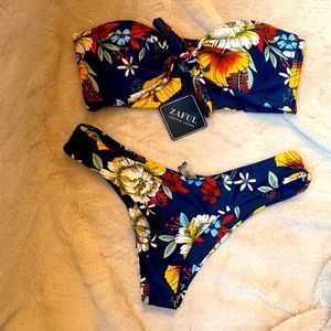 Zaful strapless swimsuit. Navy floral. Medium/size 6.